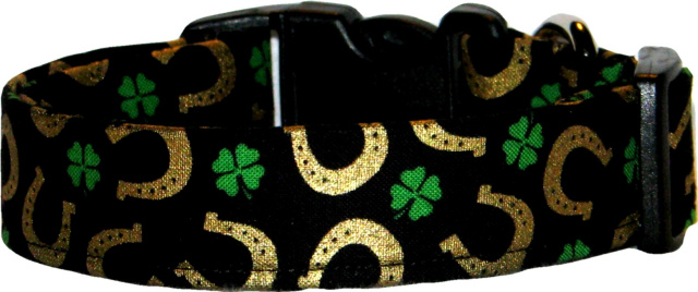 Lucky Horseshoes & Shamrocks Dog Collar